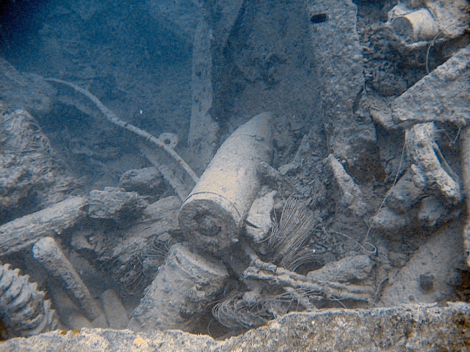 S.S. Thistlegorm divesite photo